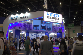 Tekbond Saint-Gobain apresenta portfólio de produtos em feira internacional de esquadrias